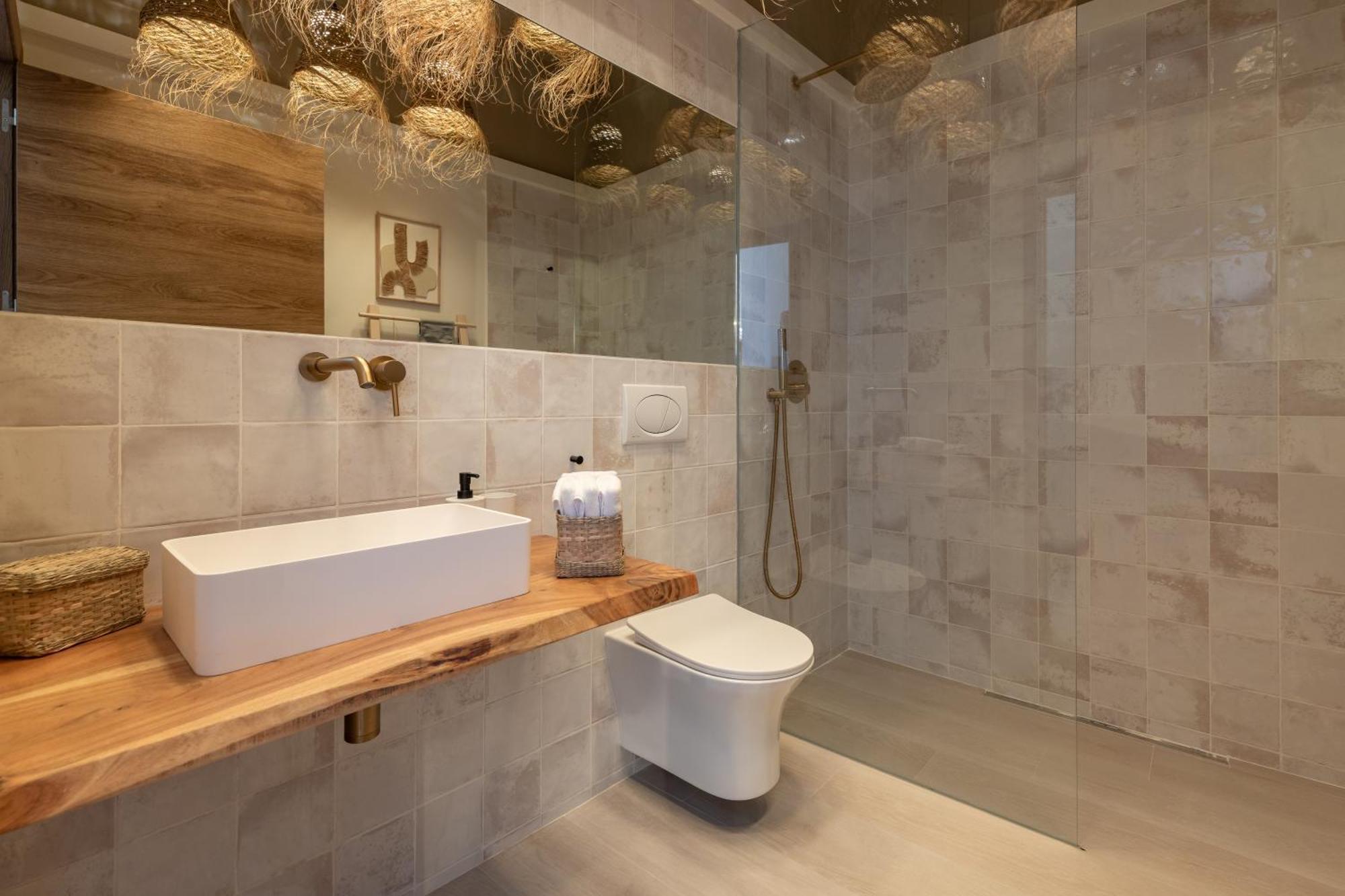 Apartamento Con Piscina Y Terraza